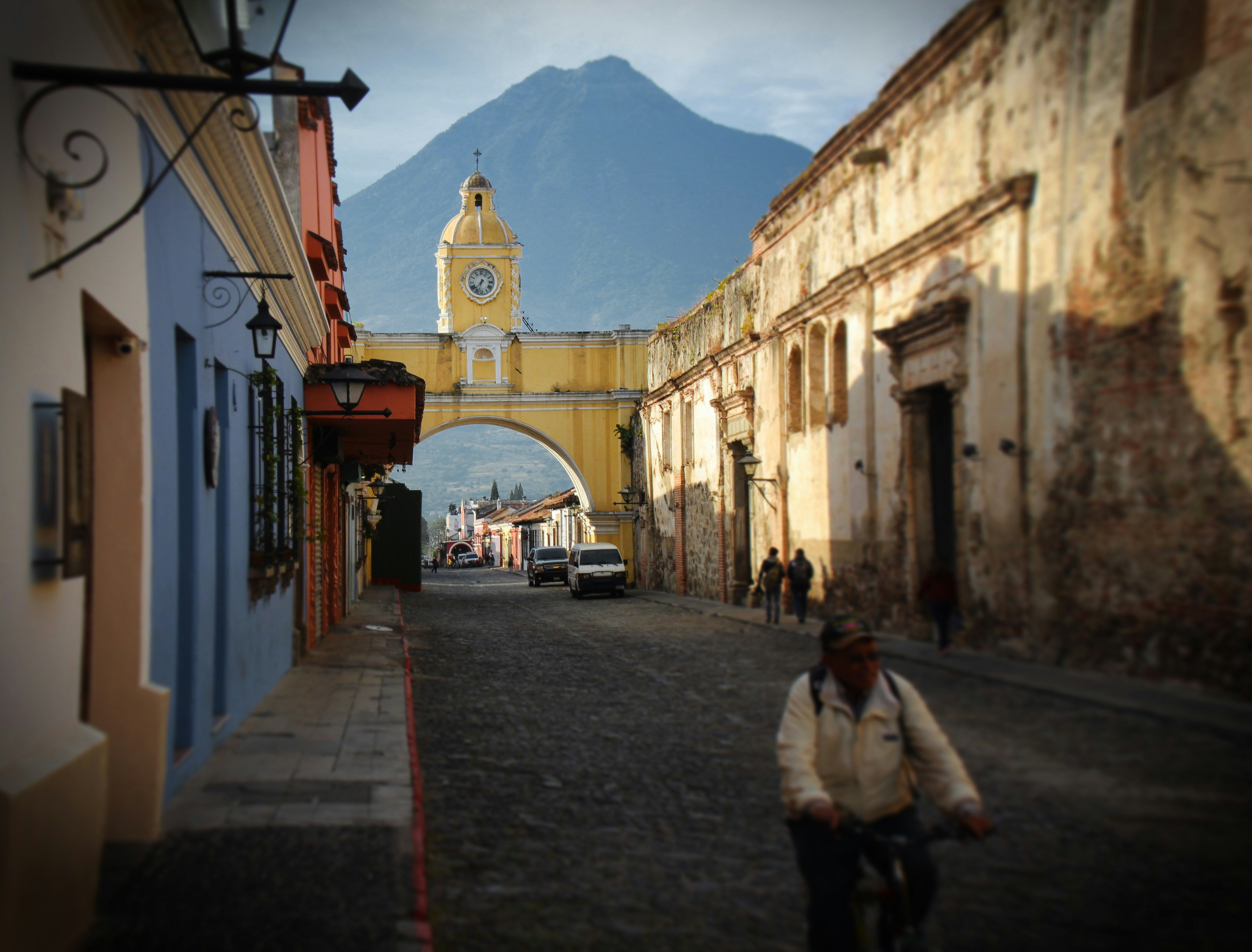 Ultimate 8-Day Guatemala Adventure — Antigua, Lake Atitlán & Tikal